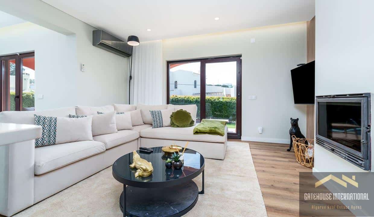 4 Bed Villa For Sale In Quarteira Algarve 65