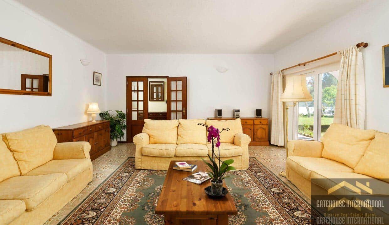 Bargain 4 Bed Villa For Sale In Senhora da Rocha Porches Algarve 6