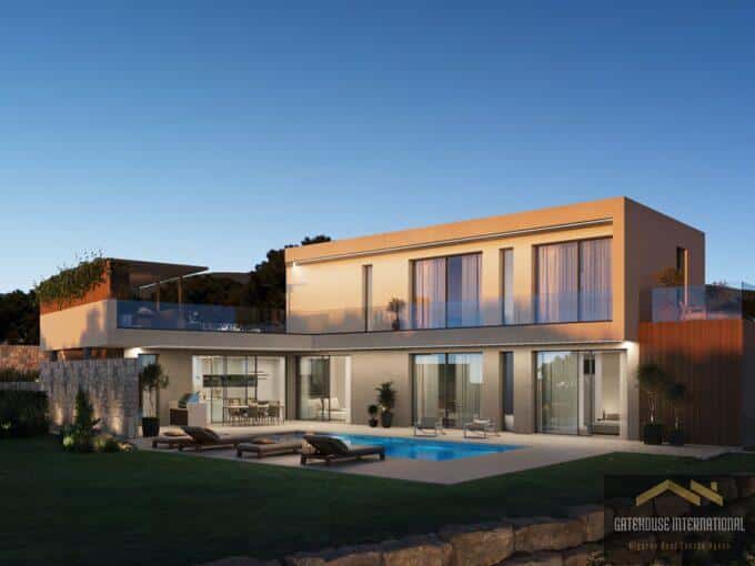 Splinterny nøglefærdig 4-sengs villa til salg i Loule Algarve 9