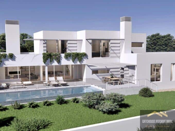 Byggegrund med godkendelse til at bygge en 5-sengs villa i Loule Algarve