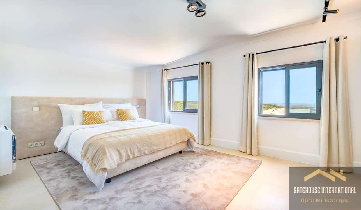 Luxury Algarve Sea View Villa For Sale In Santa Barbara de Nexe 0