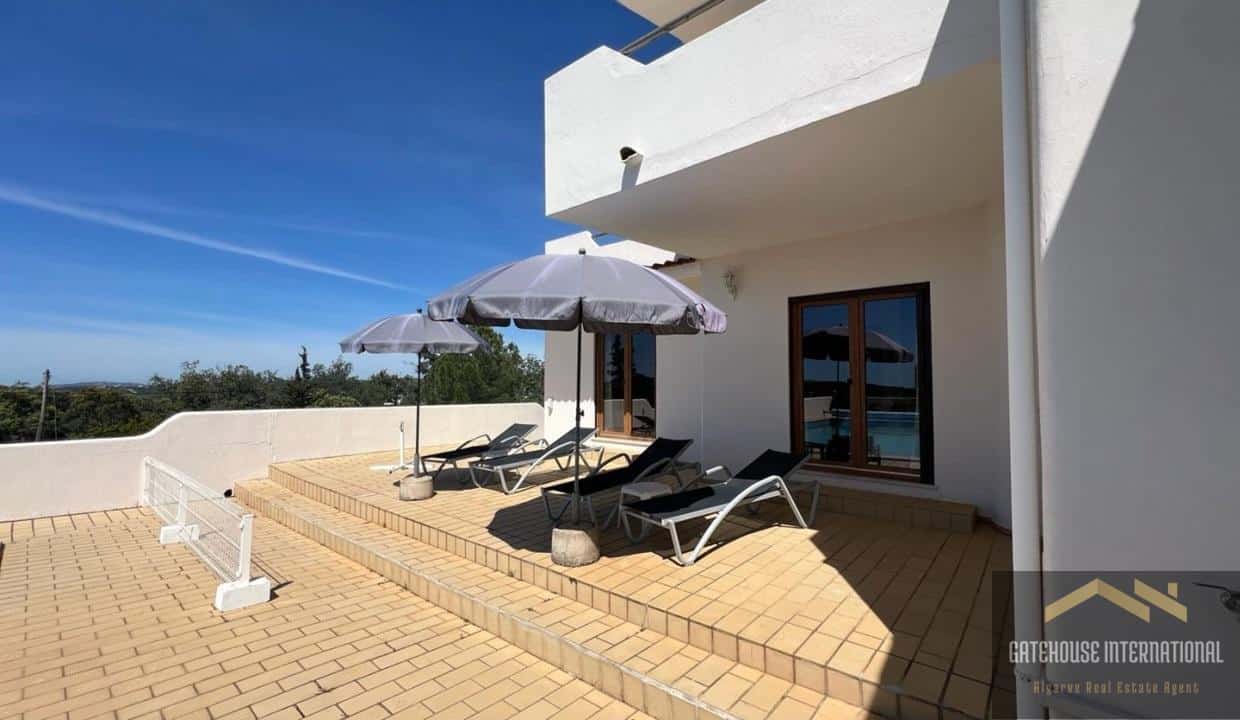 Sea View 4 Bed Villa In St Barbara de Nexe Algarve 6