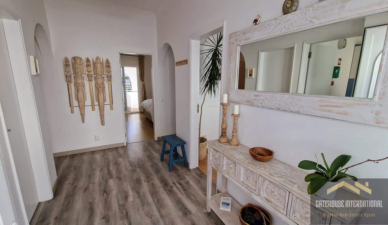 Sea View Detached 3 Bed Villa In Carvoeiro Algarve 9