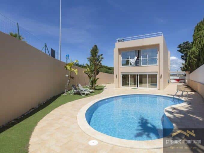 3 Bed Villa With Pool Near The Beach In Praia da Luz Algarve