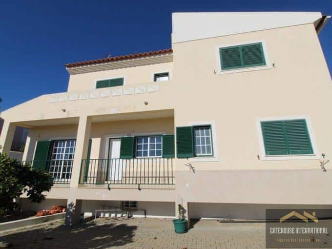 Villa de 4 chambres avec garage et espace pour piscine à Altura East Algarve5656