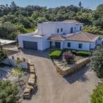 4 Bedroom Villa With A Pool In Loule Algarve For Sale 55