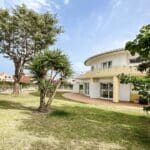 5 Bed Property With 3 Bed Villa Plus 2 Apartments In Lagos Algarve98