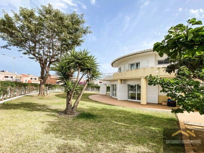 5 Bed Property With 3 Bed Villa Plus 2 Apartments In Lagos Algarve98