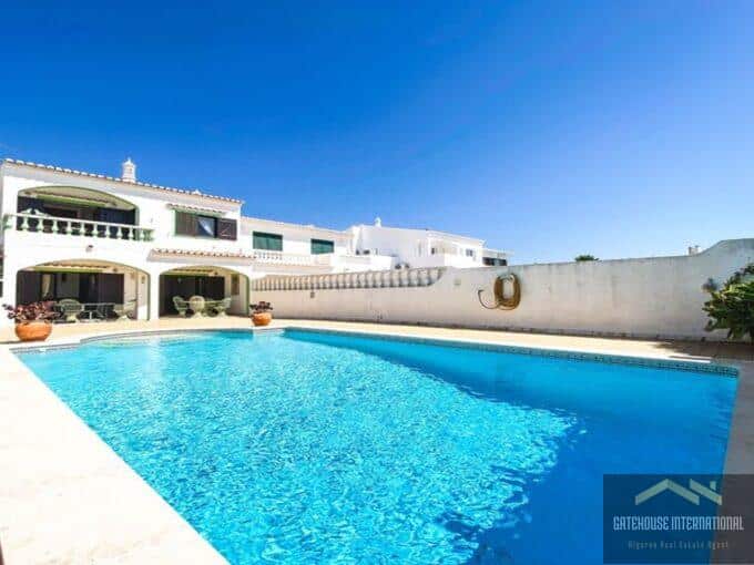 3 Bed Villa With Own Pool & Garage In Praia da Luz Algarve