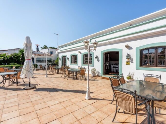 Restaurant For Sale In Espiche Luz Algarve 23