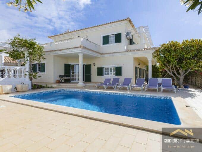 Sea View 3 Bed Villa With Pool & Garage In Praia da Luz Algarve 0