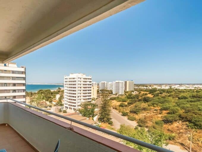 Studio Apartment With Sea Views In Alvor Algarve 0