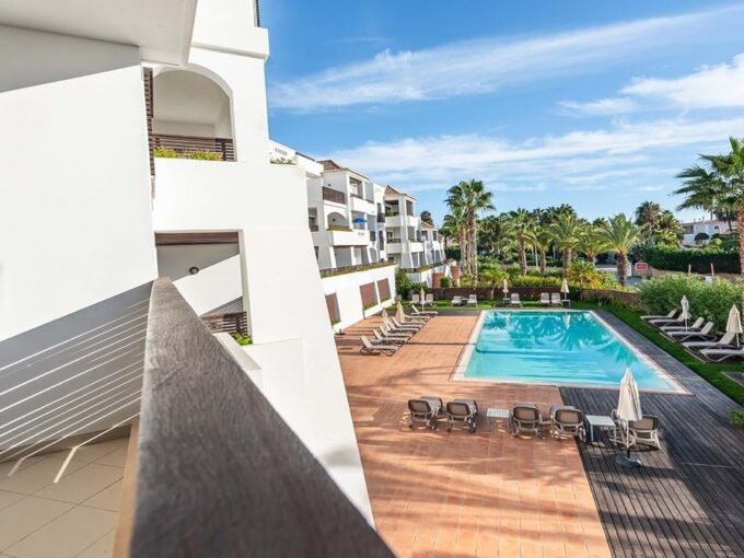 3 Bed Apartment In Porto do Mos Lagos Algarve12