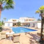 Detached 4 Bed Villa With Pool In Luz Algarve For Sale 7