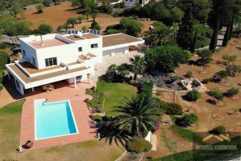 Sea View 3 Bed Villa In Santa Barbara de Nexe Algarve6