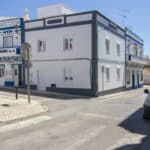 3 Bed Renovated Townhouse With Lareg Roof Terrace In Lagoa Algarve 65