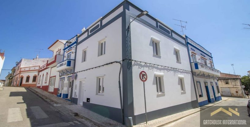 3 Bed Renovated Townhouse With Lareg Roof Terrace In Lagoa Algarve 98