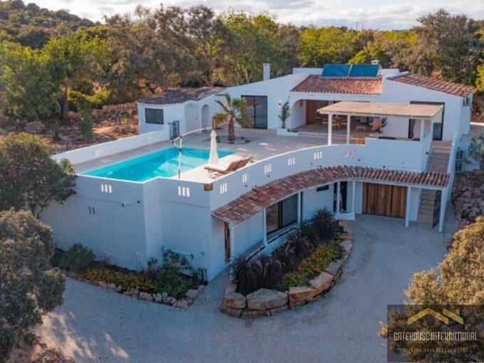 5 Bed Villa Plus 1 Bed Annexe In Santa Barbara de Nexe Algarve 00