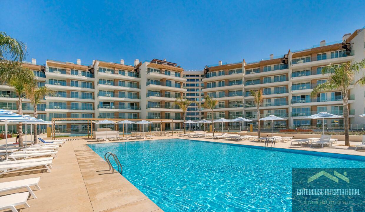 Beach Front 2 Bedroom Penthouse For Sale In Vilamoura Algarve 21