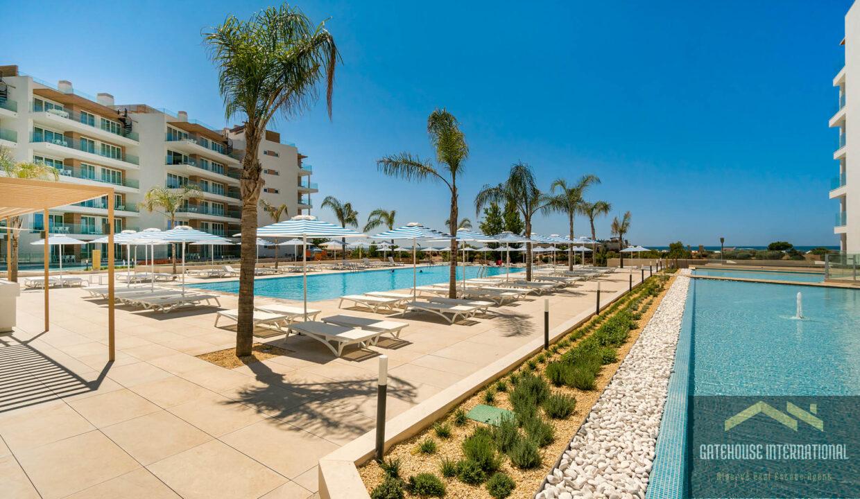 Beach Front 2 Bedroom Penthouse For Sale In Vilamoura Algarve 32