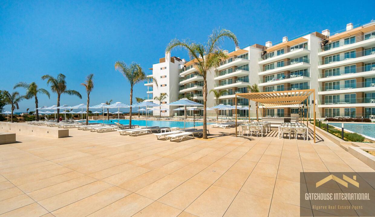 Beach Front 2 Bedroom Penthouse For Sale In Vilamoura Algarve 43