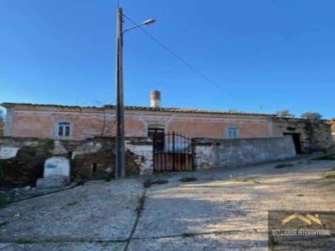 Old Farmhouse Ruin For Renovation In Ameixial North Loule32