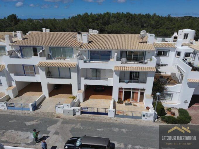 Sea View 3 Bed Townhouse With Garage in Salema Algarve11