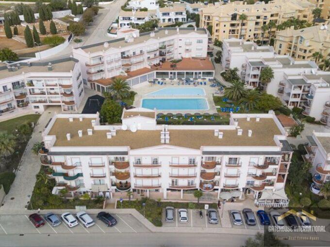 2 Bed Apartment With Pool & Sea View In Praia da Luz Algarve45