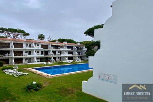 3 Bed Apartment With Garage Parking & Pool In Central Vilamoura 1