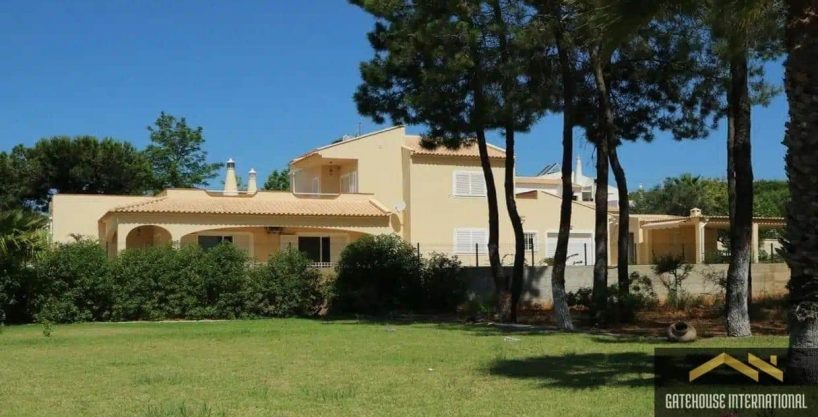 3 Bed Villa With Swimming Pool In Almancil Algarve 3