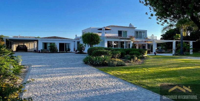 Sea View Villa For Sale In Caramujeira Carvoeiro Algarve 2