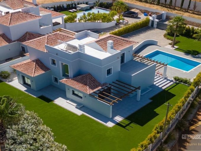 4 Bed Villa For Sale In Vale Formoso Almancil Algarve 3
