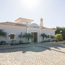 Detached Commercial Building For Sale In The Crest Almancil Algarve 1a