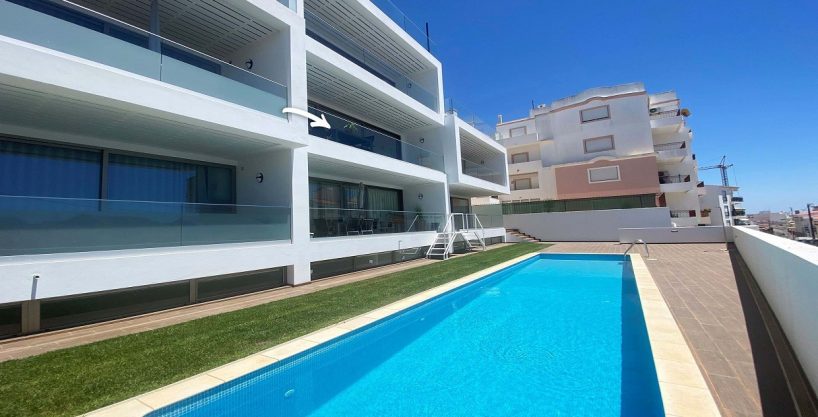 1st Floor New 2 Bed Apartment With Sea Views In Praia da Luz c