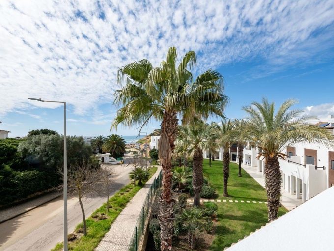 2 Bed End House In Belmar Spa and Beach Resort Lagos 1