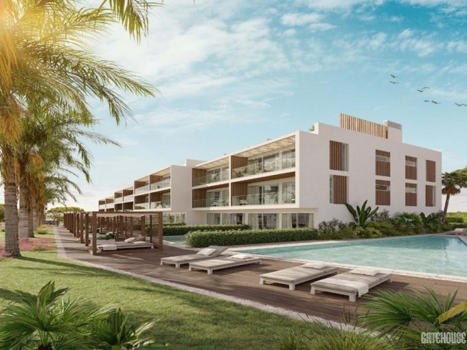 2 Bedroom Apartment Near Vale do Lobo Algarve 1