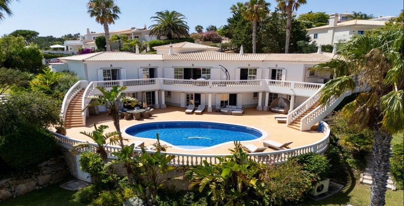 5 Bed Golf Villa On Golfe Santo Antonio Algarve 1