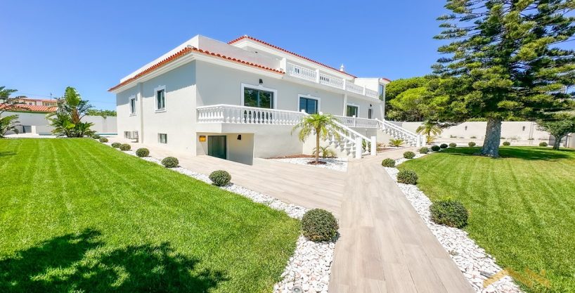 Algarve Golden Triangle Renovated 6 Bed Villa Sale In Almancil 1