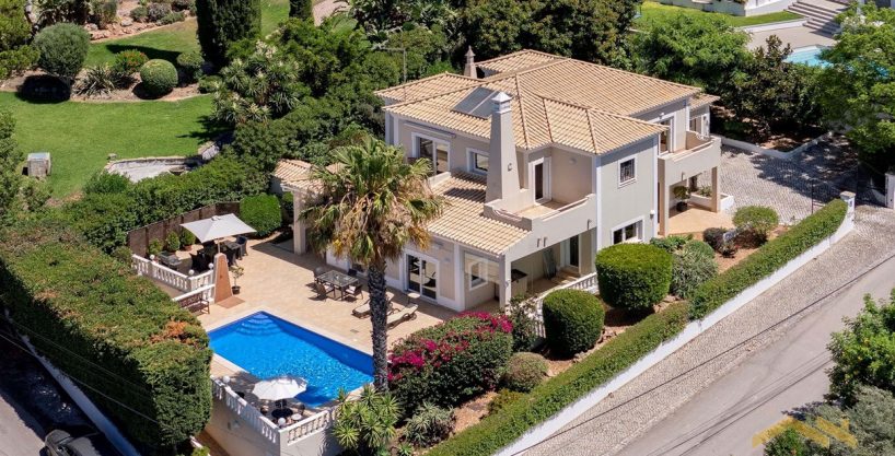 Sea View 4 Bed Villa In Vale Formoso Almancil Algarve 1