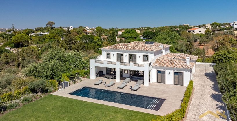 Vale Formoso Almancil Luxury Villa For Sale 1