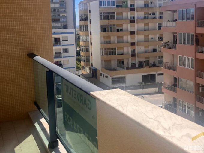 2 Bedroom Apartment Near The Beach In Quarteira Algarve