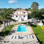 3 Bed Villa Plus 2 Bed Guest Annexe In Alcantarilha Algarve 1