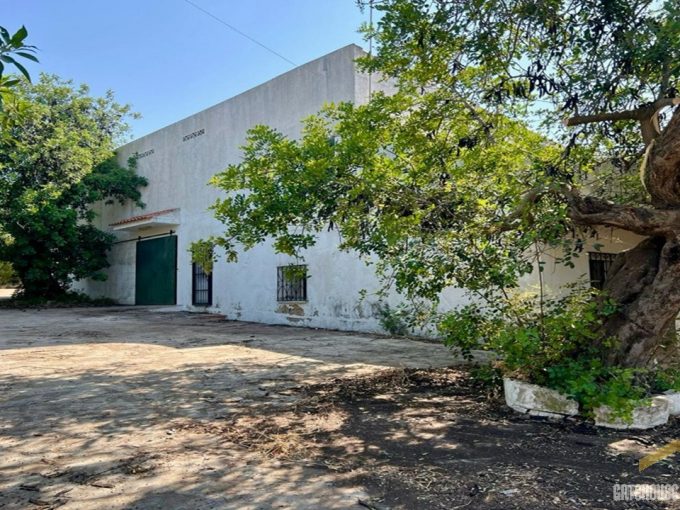 4 Bed Property For Renovation In Almancil Algarve 5