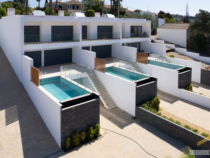 Brand New 3 Bed Linked Villa In Almancil Algarve 1