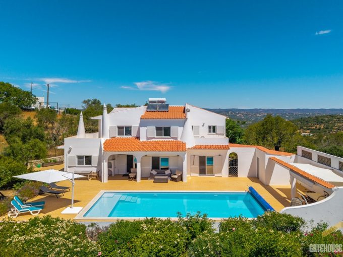 East Algarve Sea View Renovated 3 Bed Villa In Estoi 1