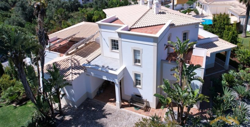 Luxury Sea Villa For Sale In Alvor Algarve 2