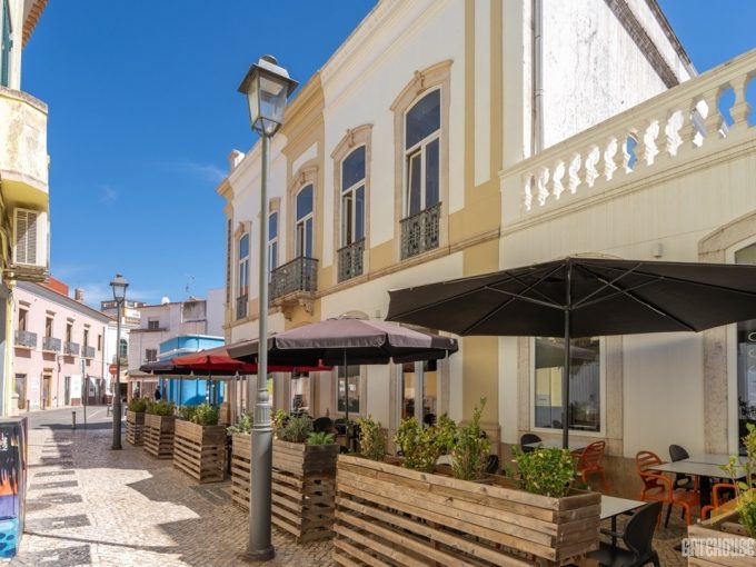 Property For Sale In Silves Centre Algarve 1