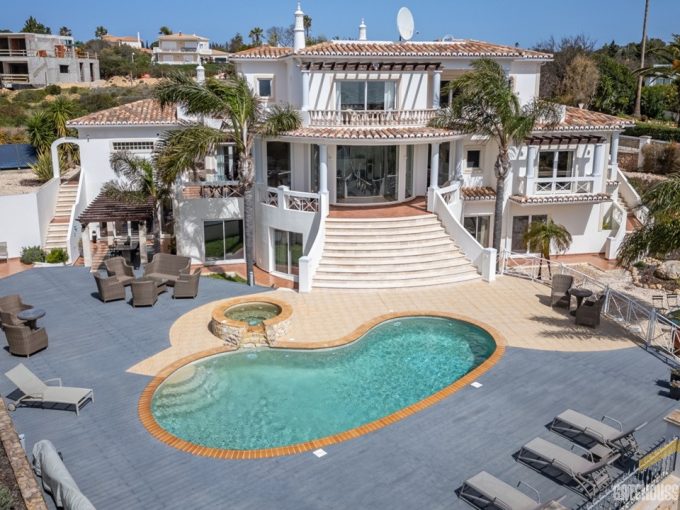 Sea Front Villa With Guest Apartment In Carvoeiro Algarve 1