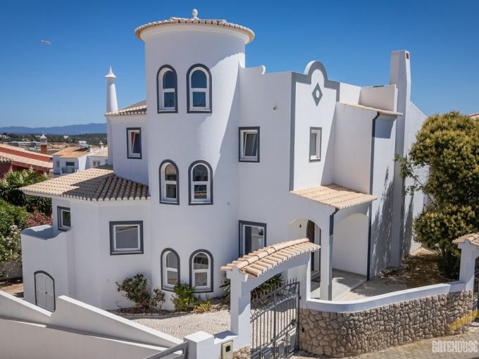 Sea View Renovated Villa In Cerro das Mos Central Lagos Algarve 1