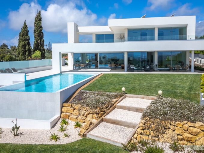 Sea View Villa For Sale In Lagos Algarve 1
